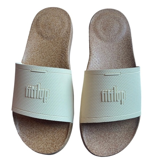 Fitflop Iqushion Women's Size 10 yellow Pool Slide Flat cushioned Sandals New - Picture 2 of 7